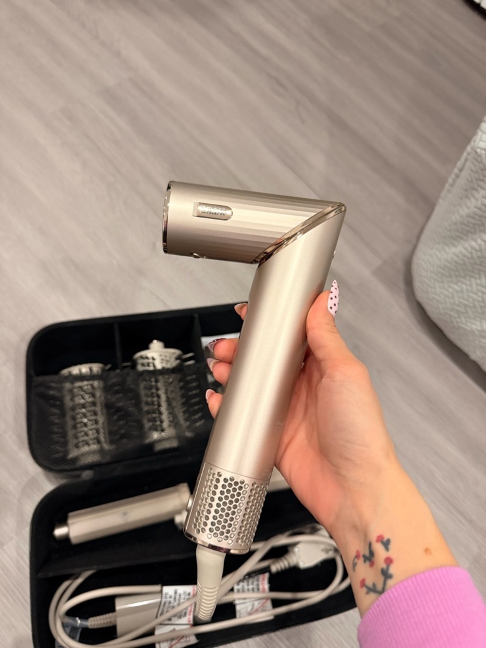 Shark Flexstyle Gold Hair Dryer-Styler - Sleek Travel Design